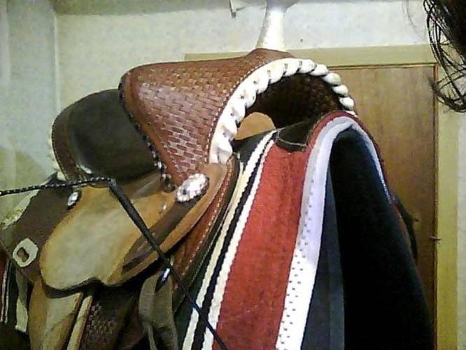western barrel saddle