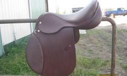 Various new and used ENGLISH saddles for sale.
-17.5 AP Ligers and Tions Saddle. Medium Width. Previously used for a high withered TB. $300.00
- 17.5" BT Crump Close Contact Saddle. Medium Width. New, but has minor scratch on cantle. $400.00
- 17"