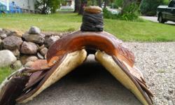 Custom made not mass produced. 15 inch seat. 3 inch horn.
Full quarter horse bars.Fits all horses.
This is an extremely well made saddle.
Has a few marks and scuffsfrom use but is in excellent shape.
Located in Medicine Hat.
Any questions call  Len@